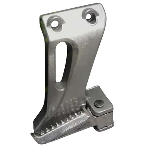 SOPORTE ORIGINAL C/PEDALIN ALUMINIO TRASERO DERECHO ZANELLA RX150 PLASTICA VC (690)