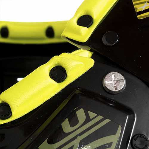 PECHERA CIRCUIT ADULTO PP/PP NEGRO/AMARILLO FLUOR (PR004-E01) CIRCUIT EXCLU