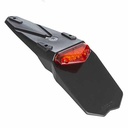 GUARDABARRO TRASERO UNIVERSAL MANTIS NEGRO/ROJO CIRCUIT PT003-215