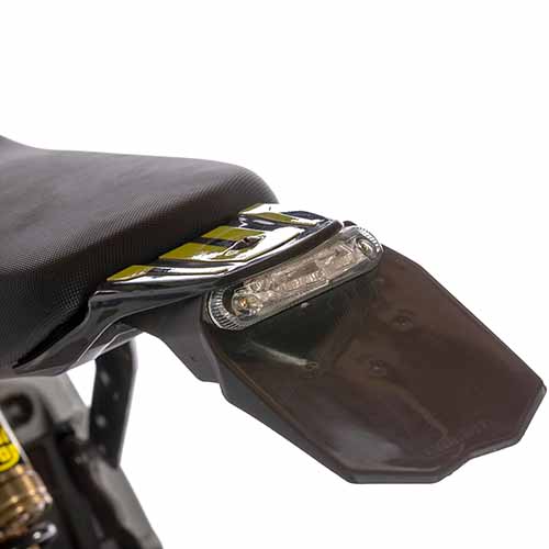 GUARDABARRO TRASERO UNIVERSAL MANTIS NEGRO/CRISTAL CIRCUIT PT003-21I