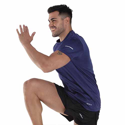 REMERA RUNNING HOMBRE AZUL MARINO M YAKKA (4002)