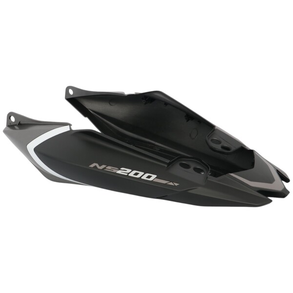CACHA BAJO ASIENTO COMPLETA BAJAJ ROUSER NS200 (2024) GRIS MTC