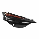 CACHA BAJO ASIENTO YAMAHA XTZ 250 NEGRO LADO IZQUIERDO MTC